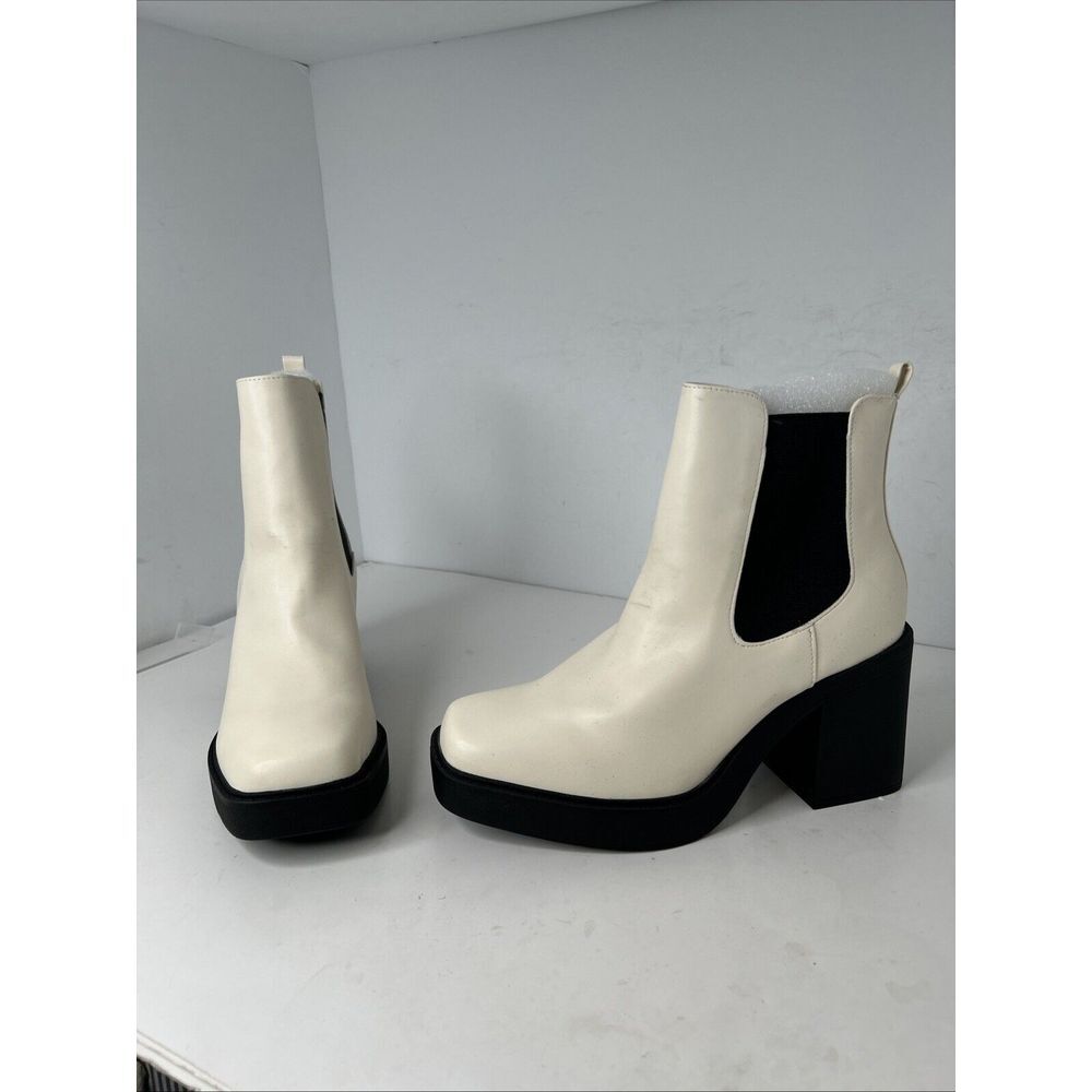 Mia Dru Platform Bootie Off White Heeled Boots‎ NEW Size 11
